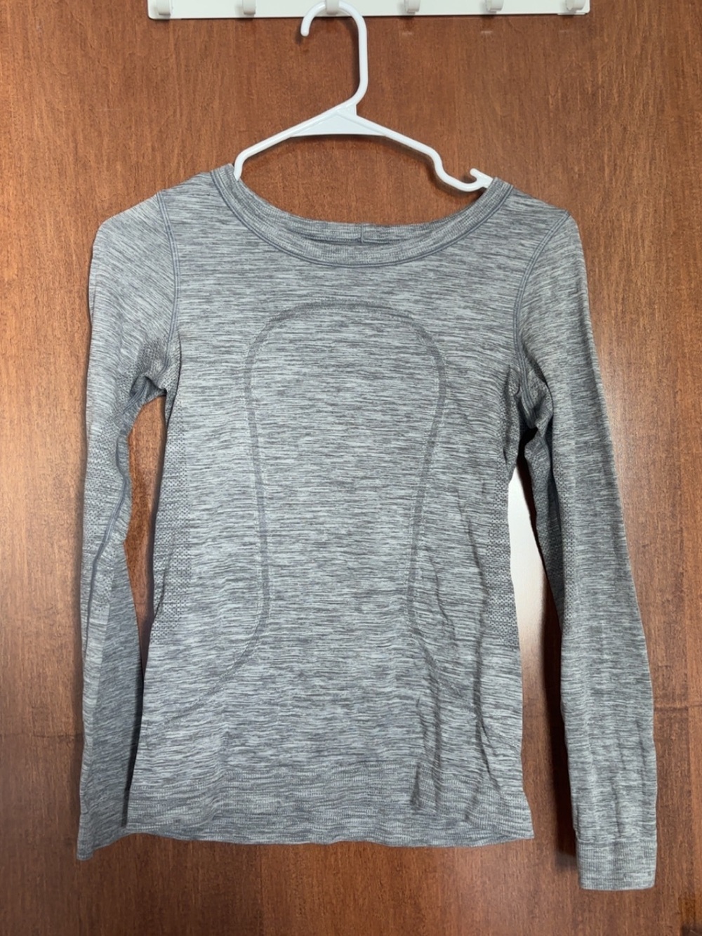 lululemon athletica Girls' Long Sleeve Heather Gray Active Top